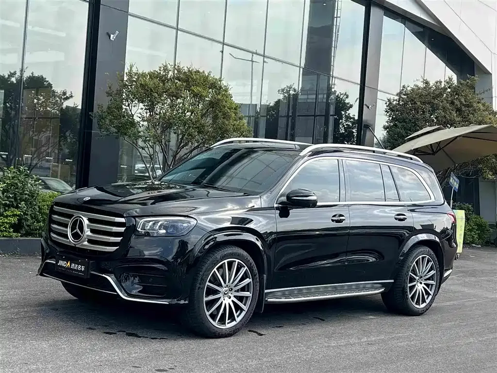 Mercedes-Benz GLS — фото 1