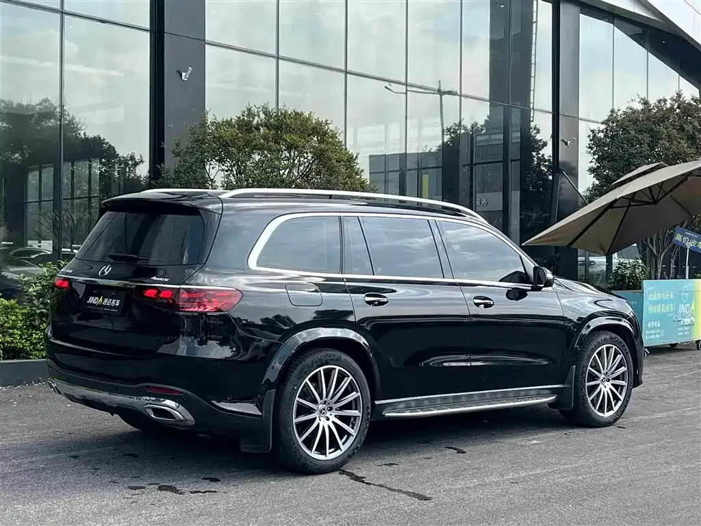 Mercedes-Benz GLS — фото 4
