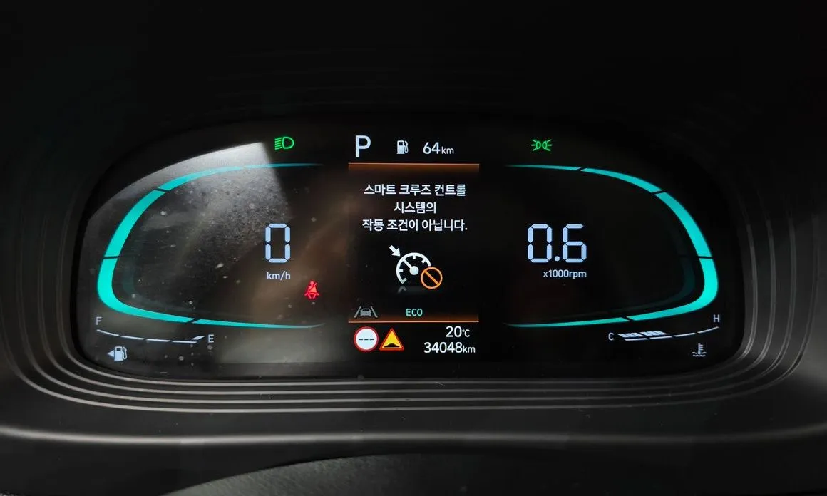 Hyundai Venue — фото 2
