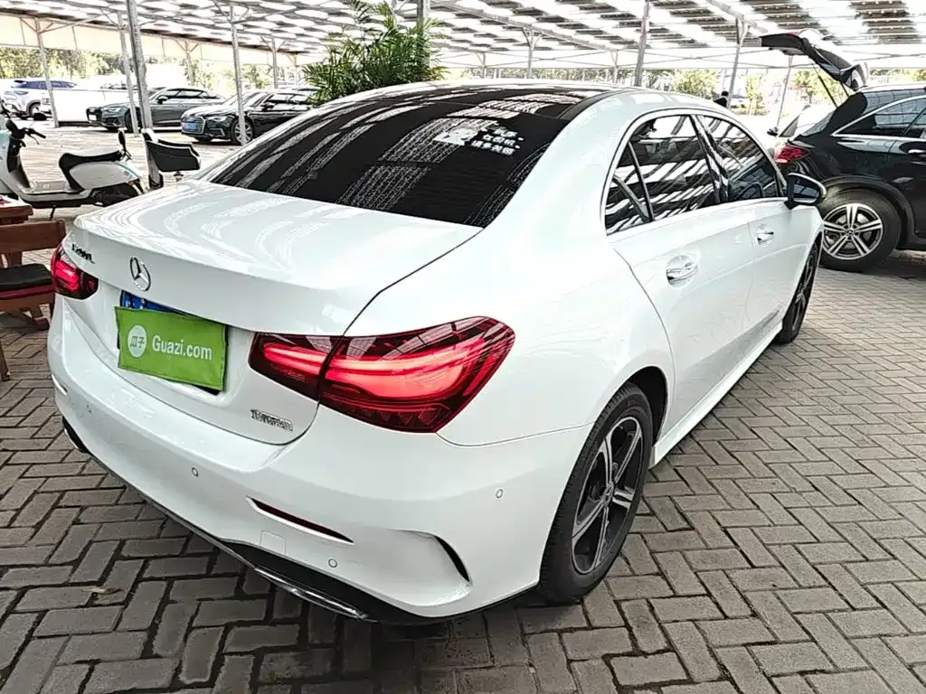 Mercedes-Benz A-Class — фото 7