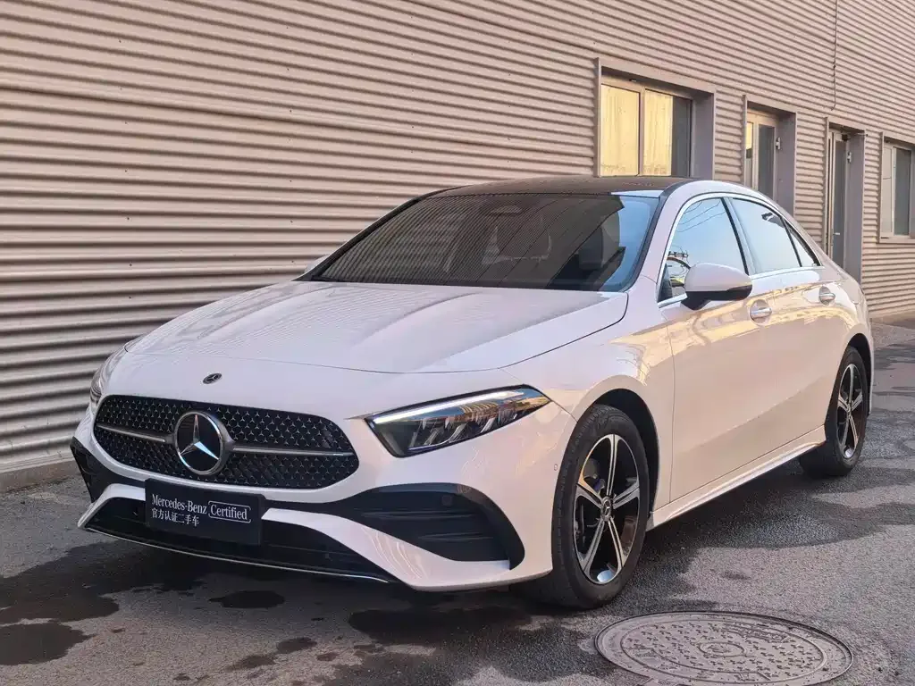 Mercedes-Benz A-Class — фото 1