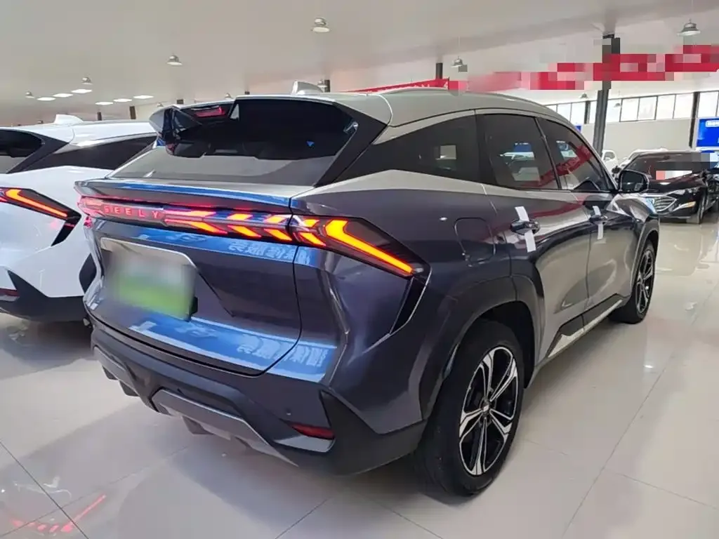Geely Galaxy L7 — фото 10