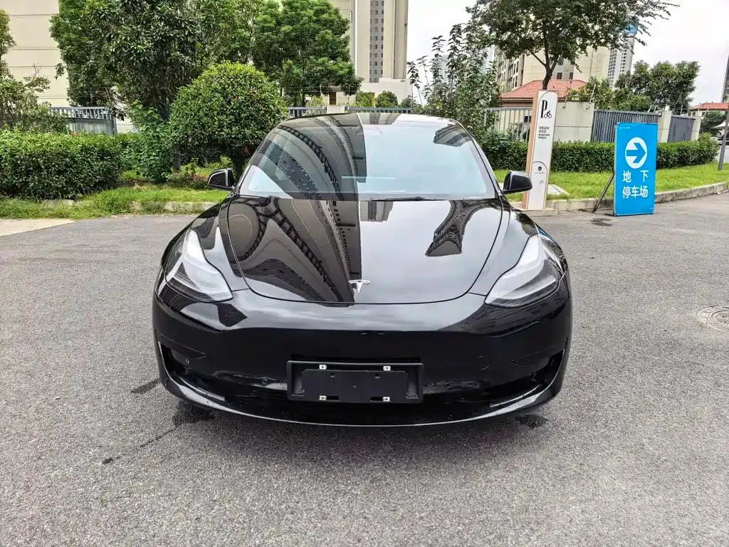 Tesla Model 3 — фото 6