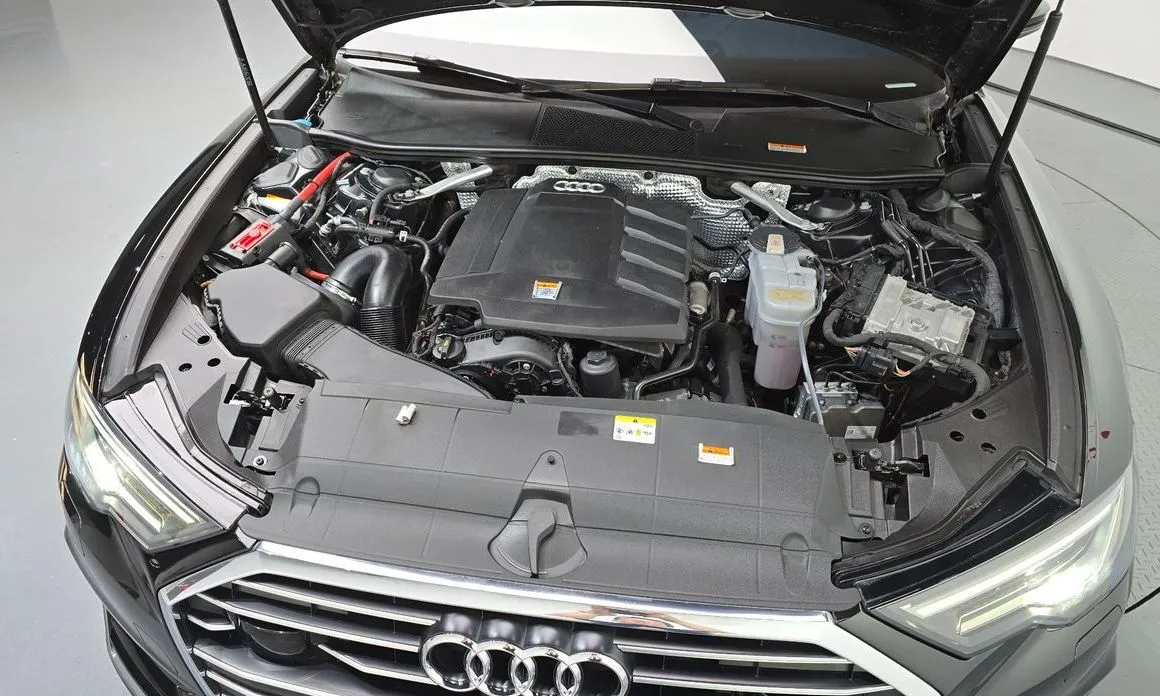Audi A6 — фото 10