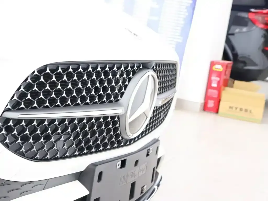 Mercedes-Benz A-Class — фото 10