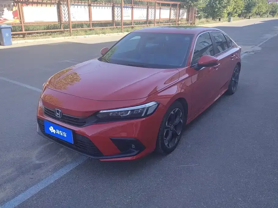 Honda Civic — фото 1