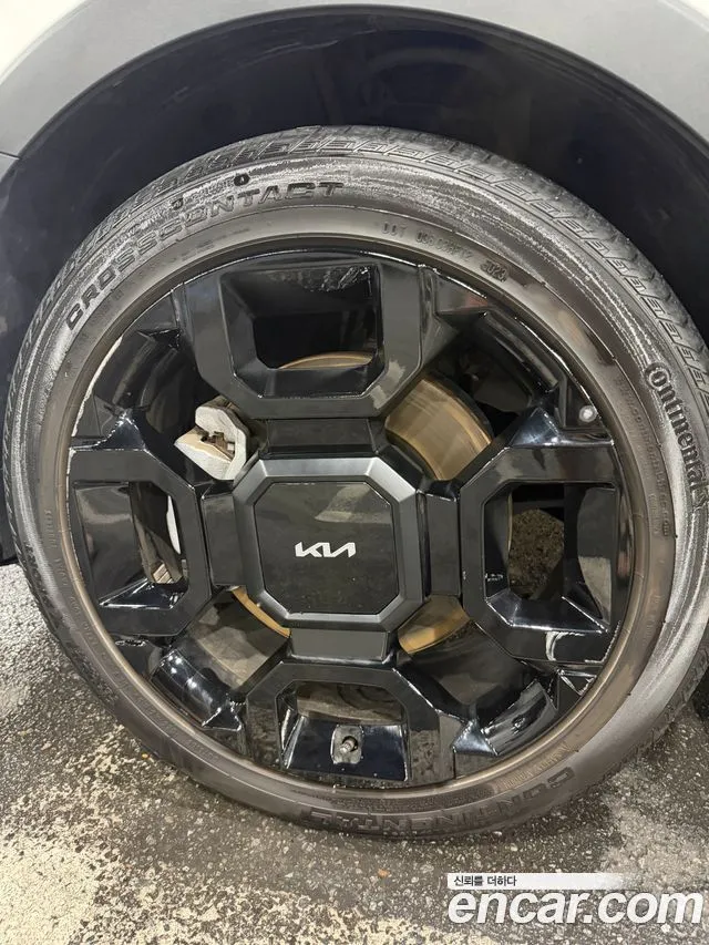 Kia Sorento — фото 7