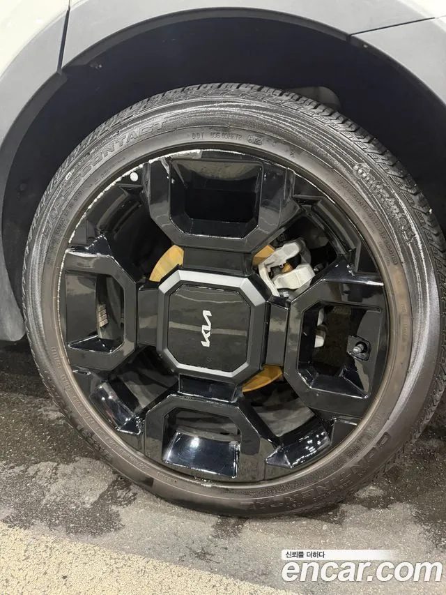 Kia Sorento — фото 10