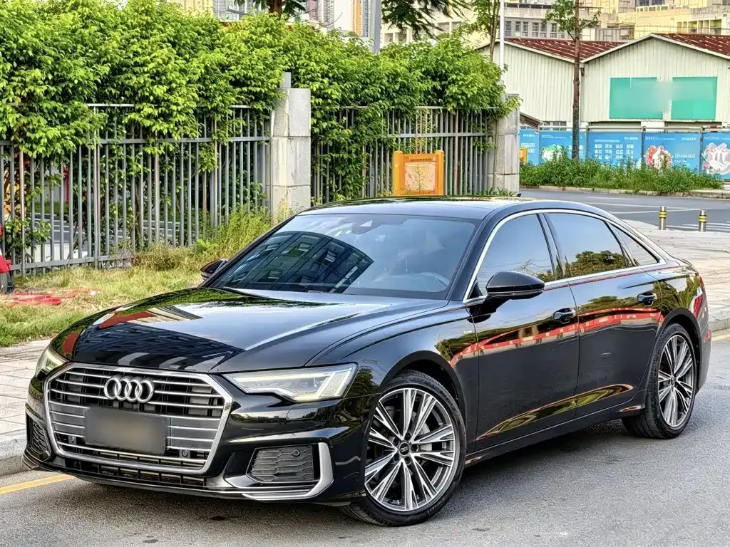 Audi A6L — фото 8