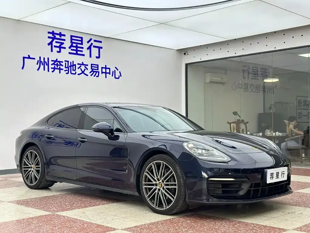 Porsche Panamera — фото 10