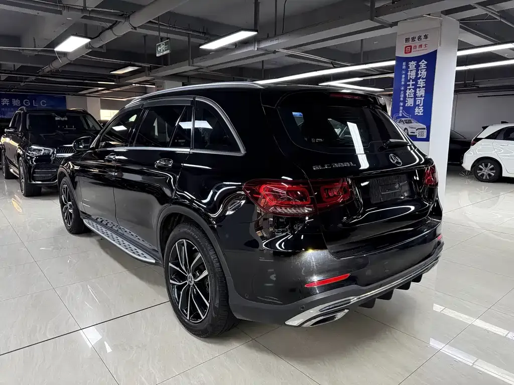 Mercedes-Benz GLC — фото 10