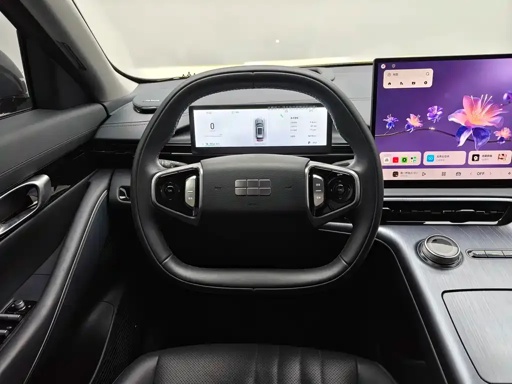 Geely Galaxy E5 — фото 10