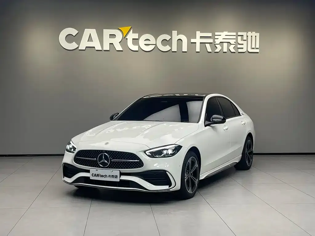 Mercedes-Benz C-Class — фото 1