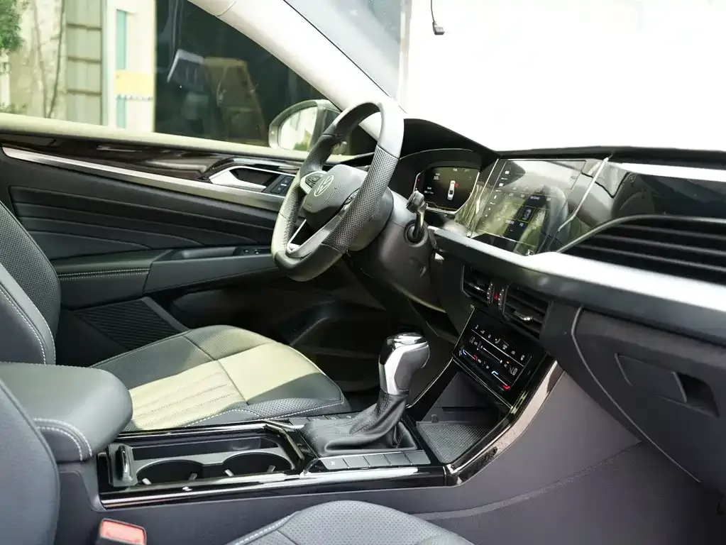 Volkswagen Passat — фото 2