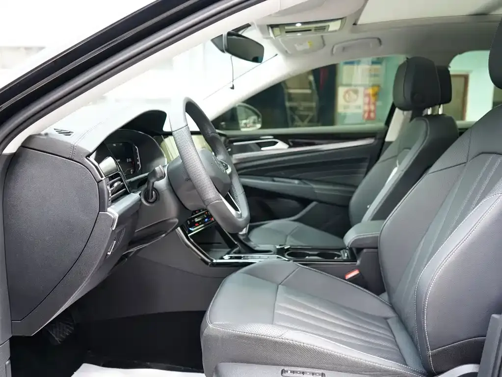 Volkswagen Passat — фото 3