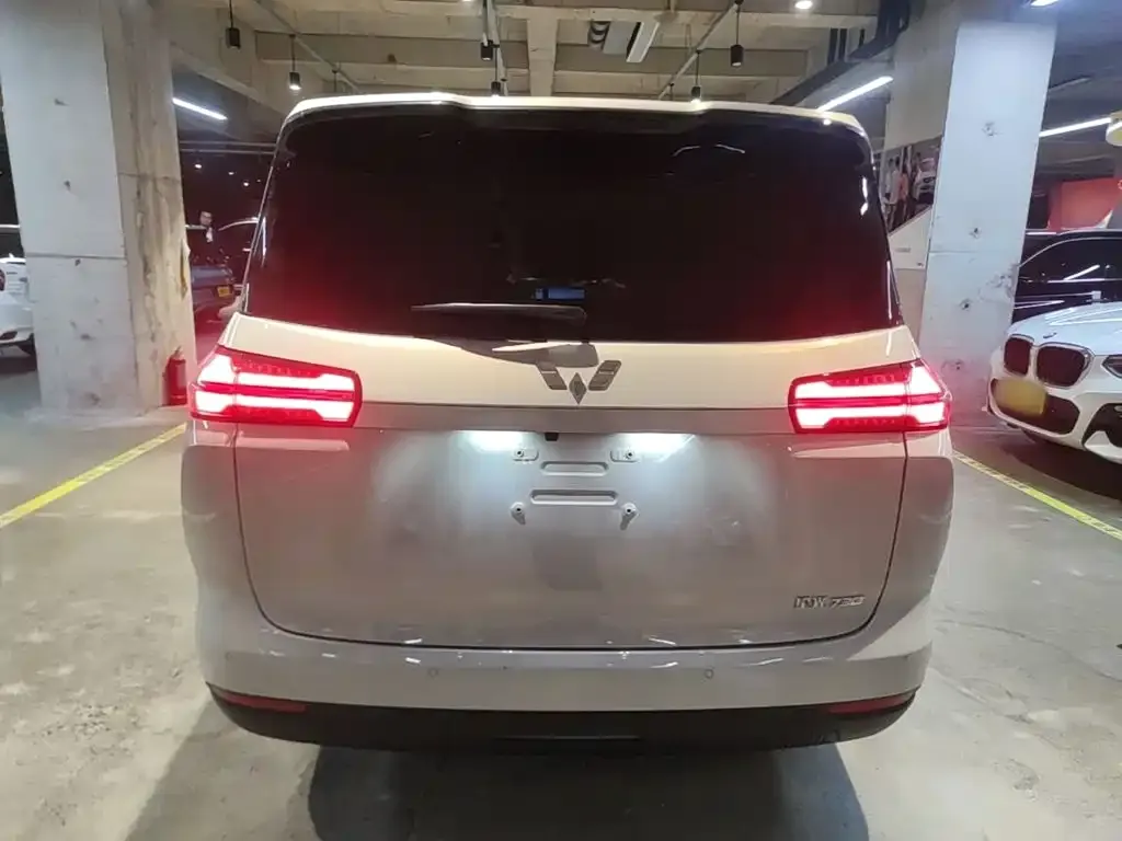 Wuling Xingguang 730 New Energy — фото 2
