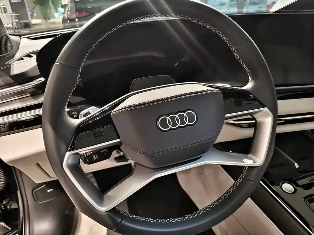 Audi A6L — фото 5