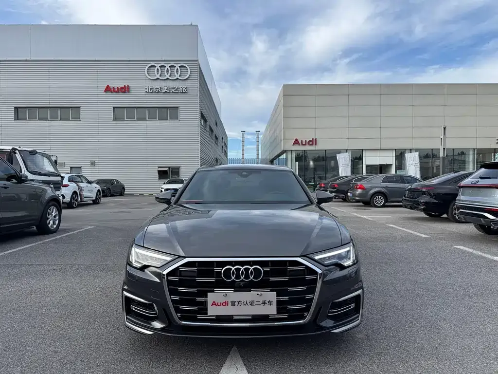 Audi A6L — фото 2