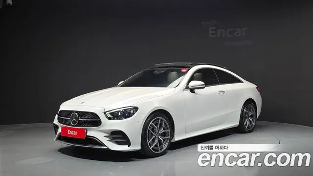 Mercedes-Benz E-Class — фото 1