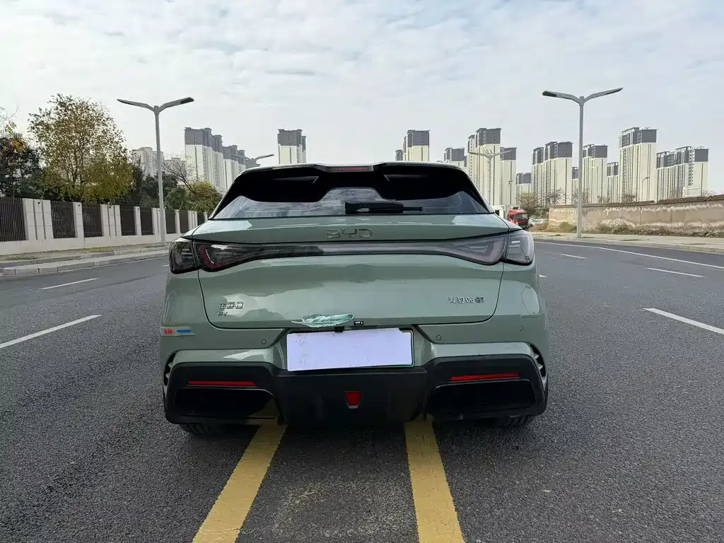 BYD Seal 06GT — фото 6