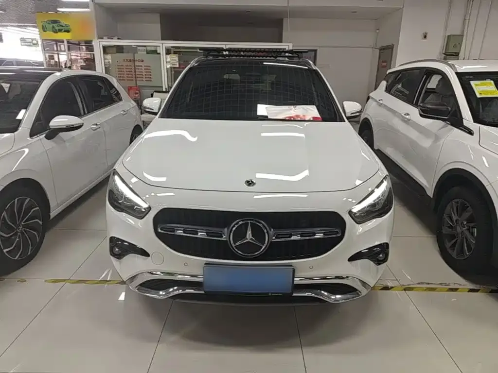 Mercedes-Benz GLA — фото 5
