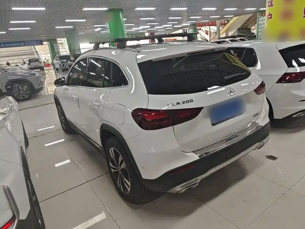Mercedes-Benz GLA — фото 10