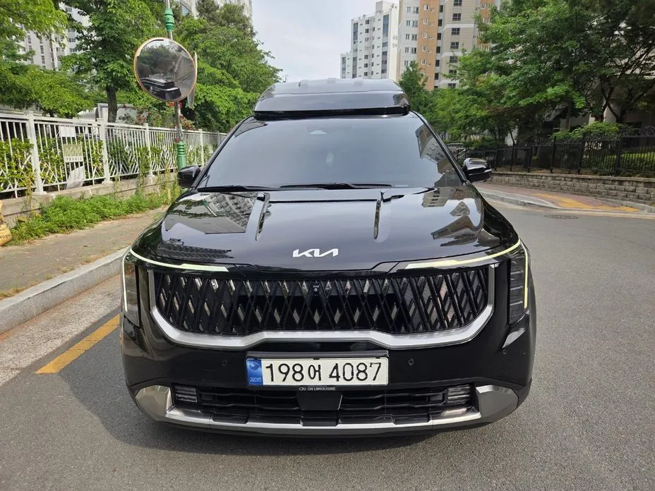 Kia Carnival — фото 1