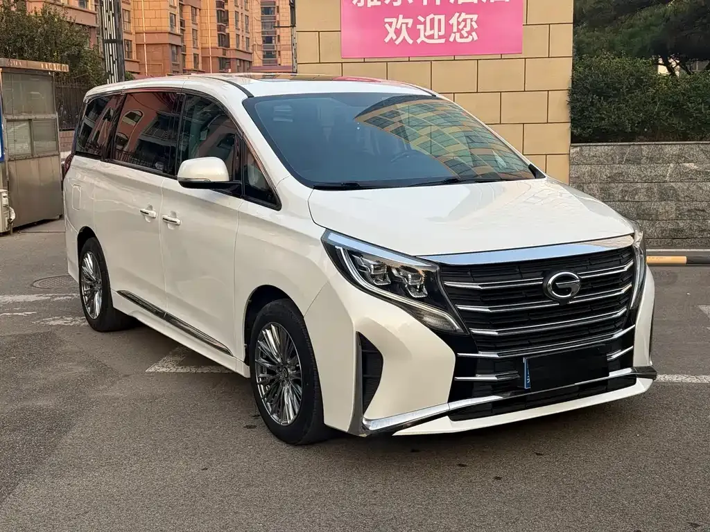 GAC Motor Trumpchi M8 — фото 9