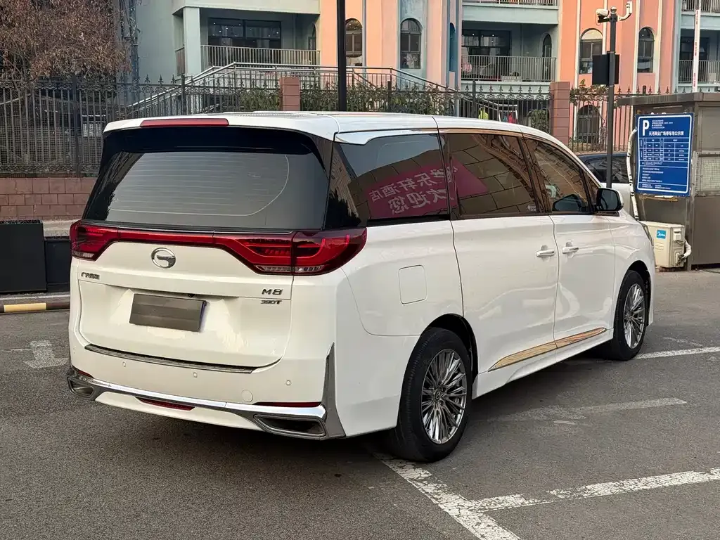 GAC Motor Trumpchi M8 — фото 8