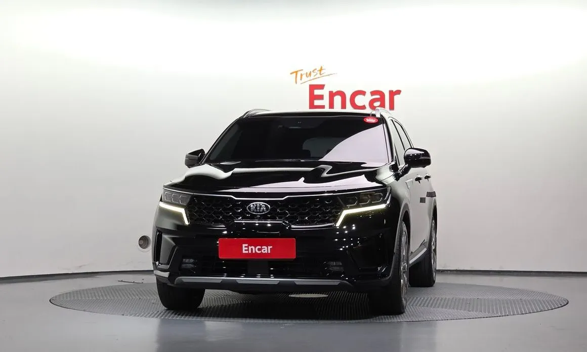 Kia Sorento — фото 7