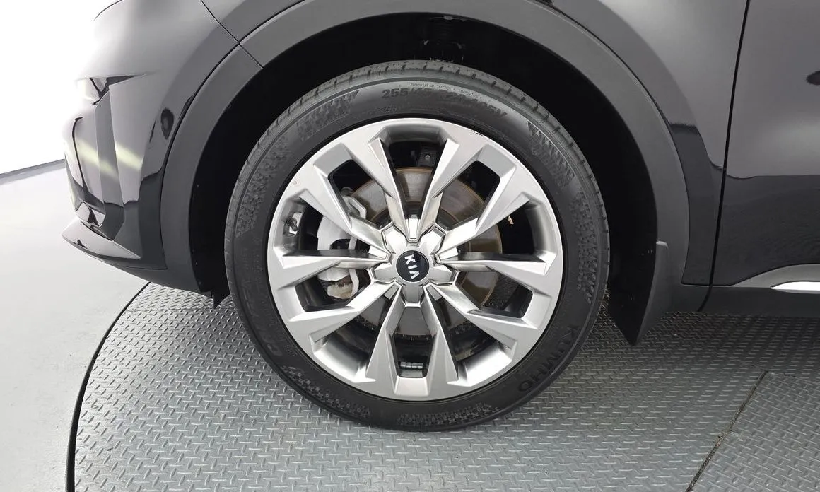 Kia Sorento — фото 4