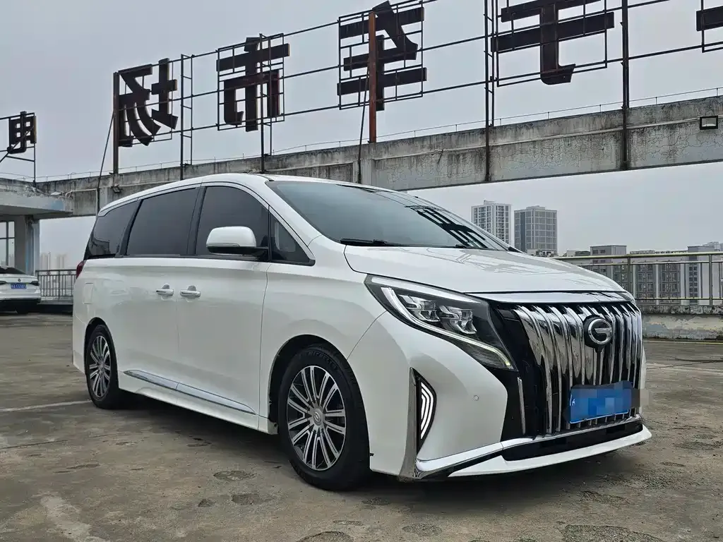 GAC Motor Trumpchi M8 — фото 10