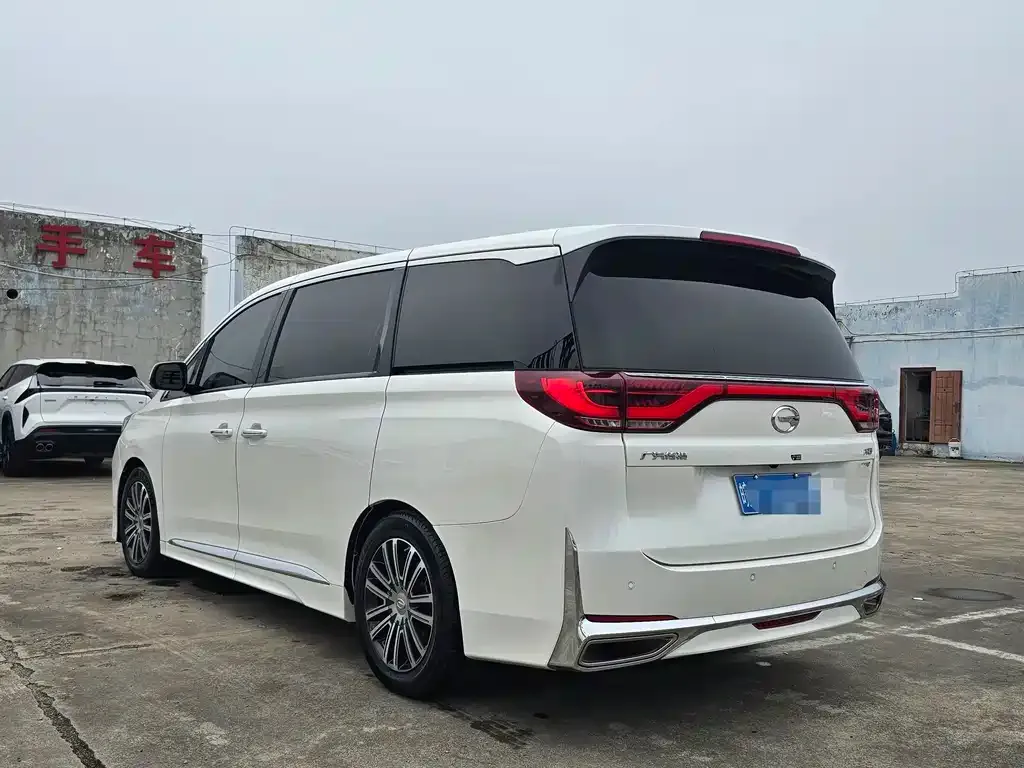 GAC Motor Trumpchi M8 — фото 5