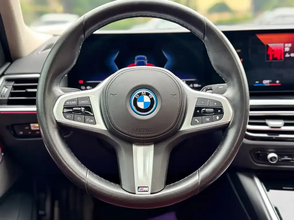 BMW i3 — фото 5