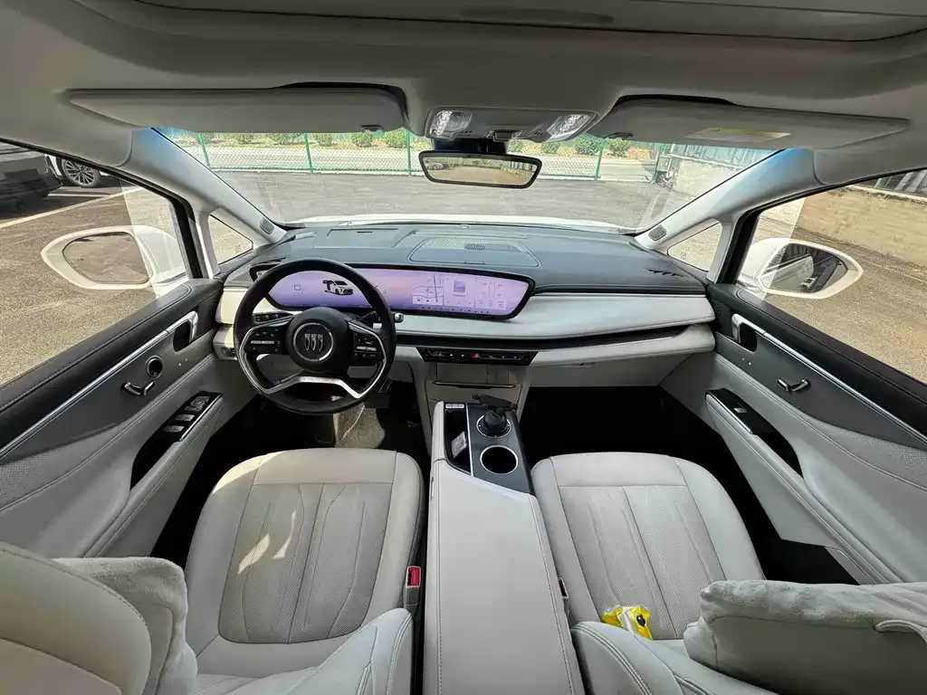 Buick GL8 Hybrid — фото 6