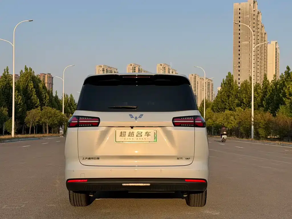 Wuling Xingguang 730 New Energy — фото 9