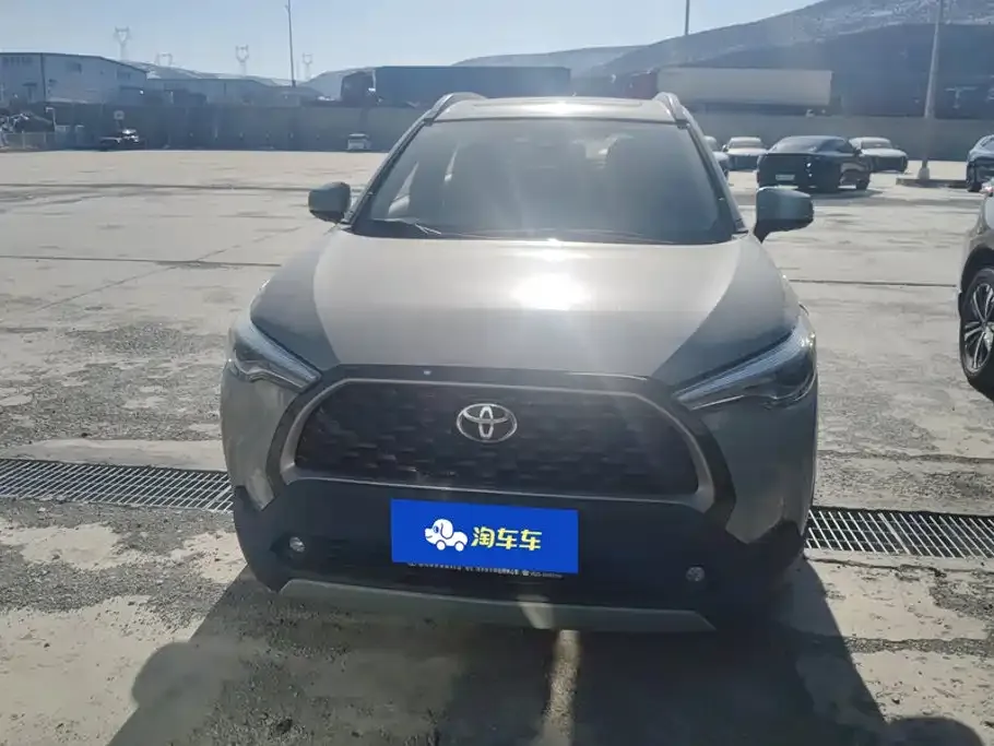 Toyota Corolla Cross — фото 2