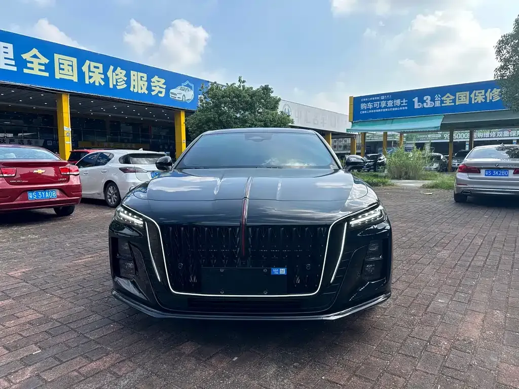 Hongqi H5 — фото 3