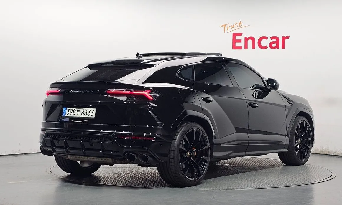 Lamborghini Urus — фото 7