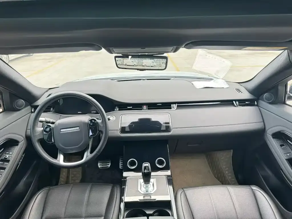 Land Rover Evoque — фото 6