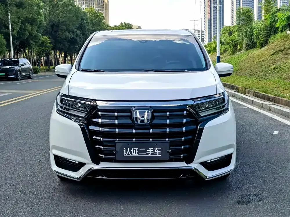 Honda Elysion — фото 6