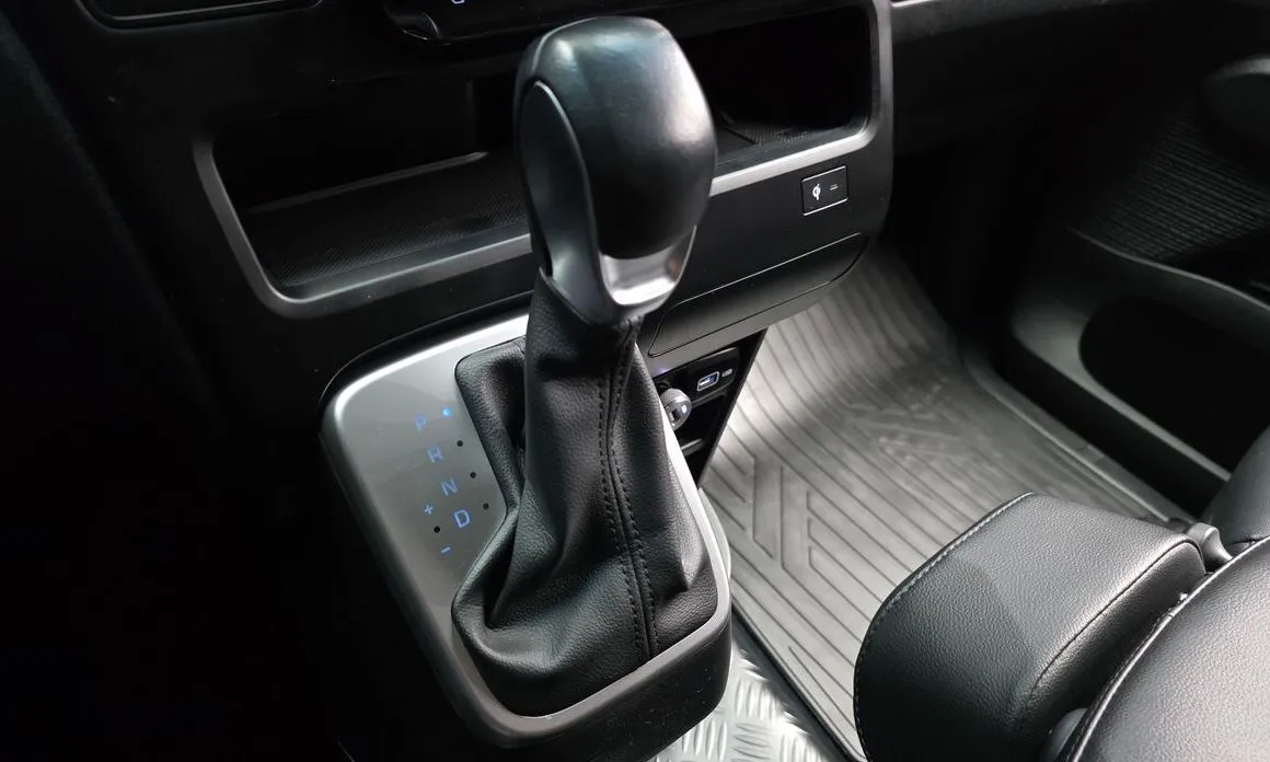 Hyundai Staria — фото 3