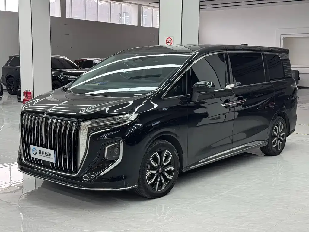 Hongqi HQ9 — фото 1