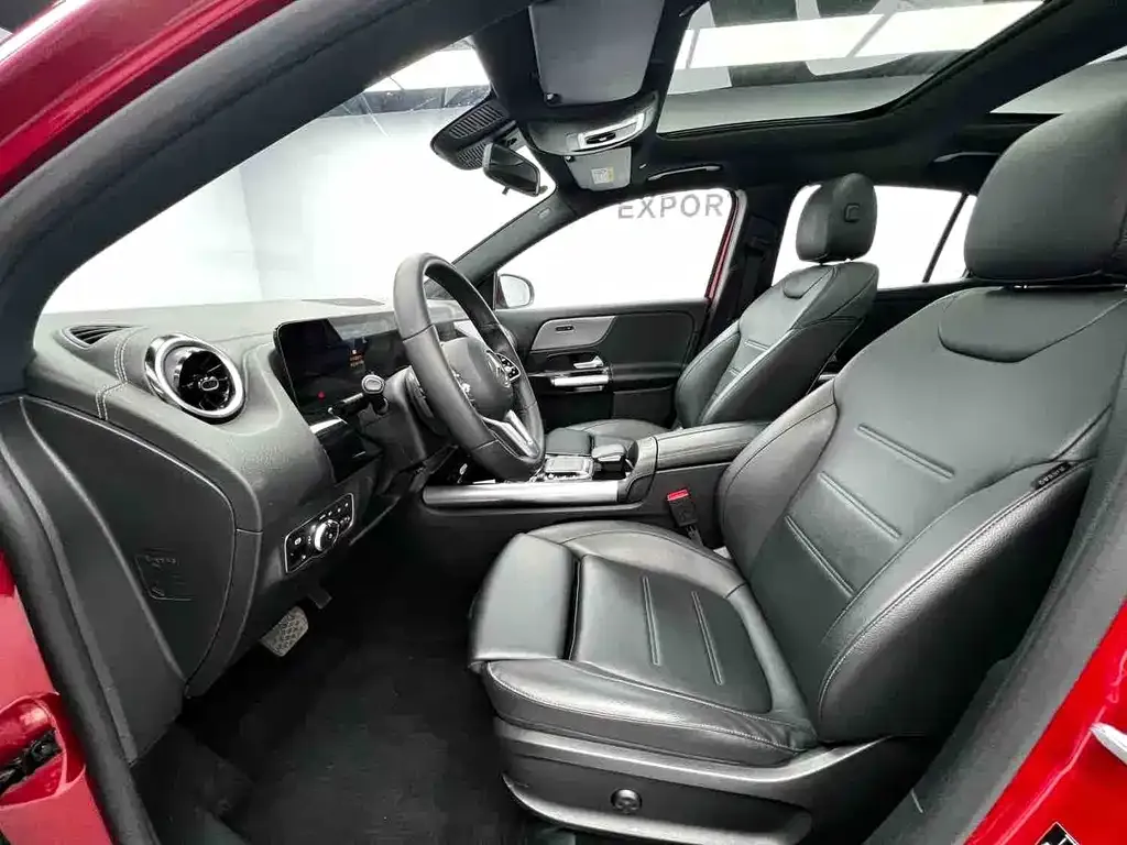 Mercedes-Benz GLA — фото 8