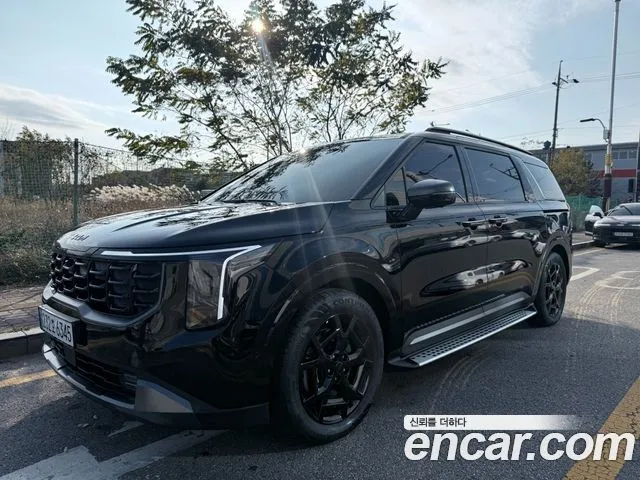 Kia Carnival — фото 10
