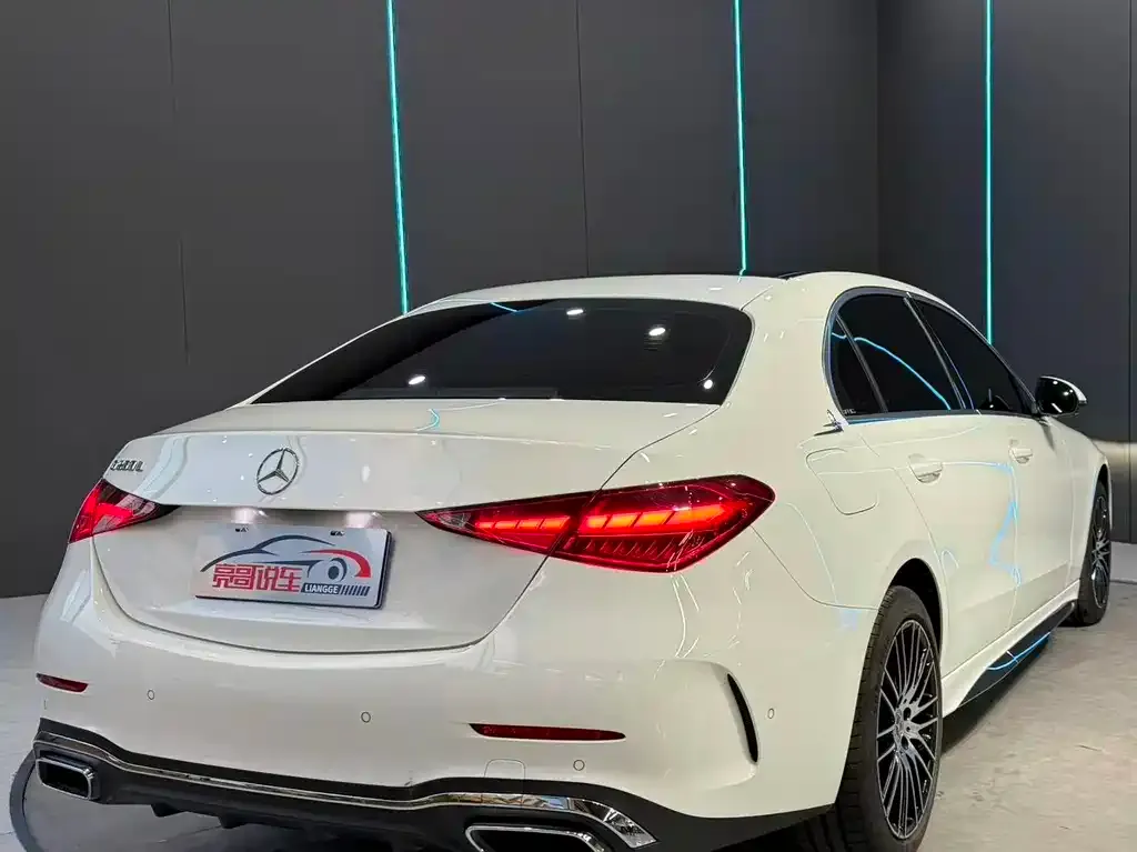 Mercedes-Benz C-Class — фото 10
