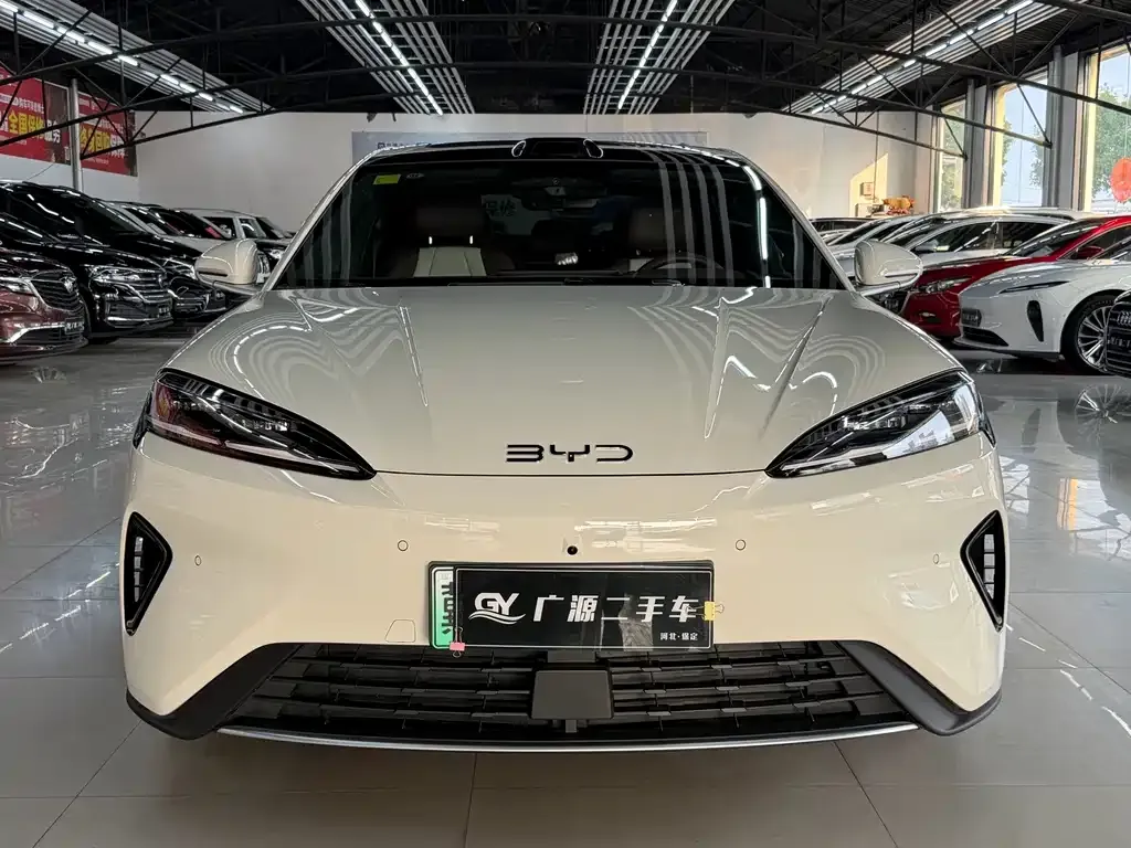 BYD Seal 07 DM-i — фото 2