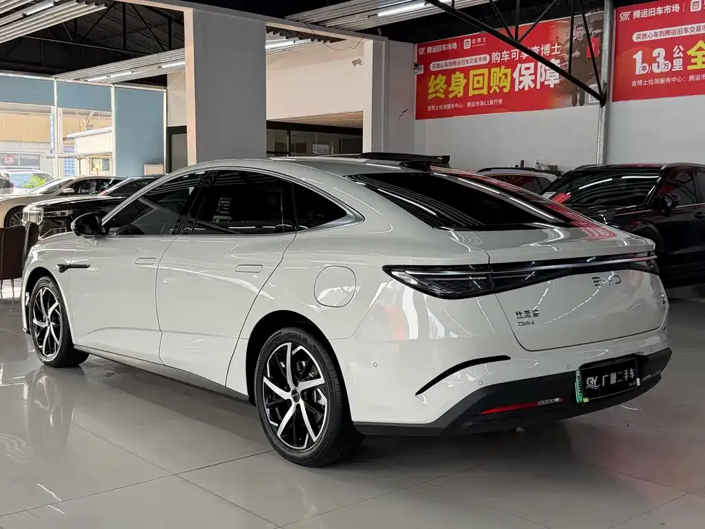 BYD Seal 07 DM-i — фото 10