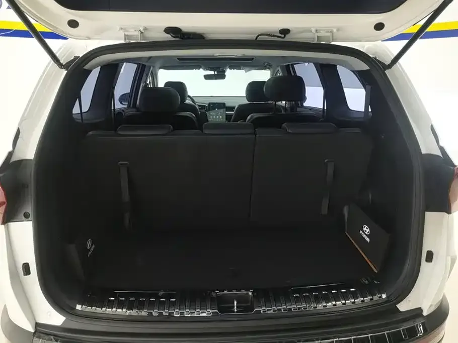 Hyundai Custo — фото 6