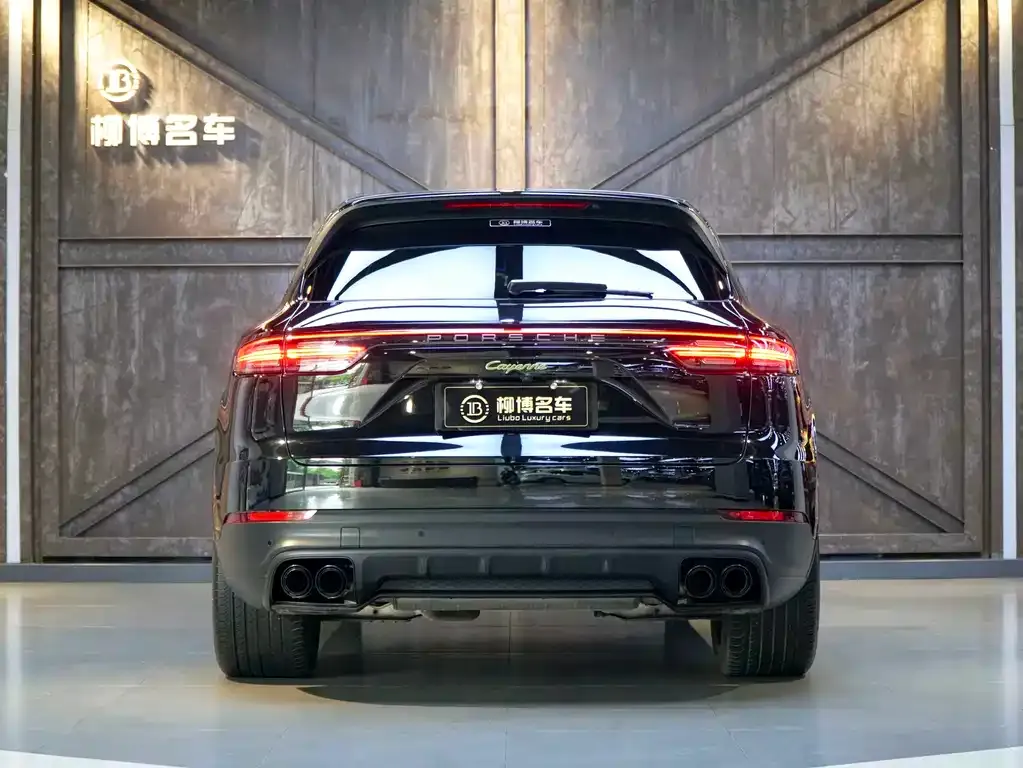 Porsche Cayenne Hybrid — фото 6